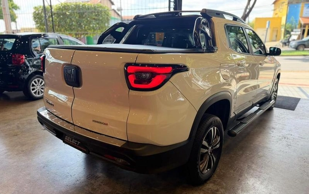 imagem-https://www.socarrao.com.br/sc-vehicle-images-prod/4096340/1790281365707-8510234_4_B_e164768b7d.jpeg