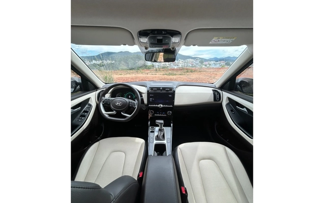 imagem-https://www.socarrao.com.br/sc-vehicle-images-prod/4096352/1790274342578-5_032512.jpg