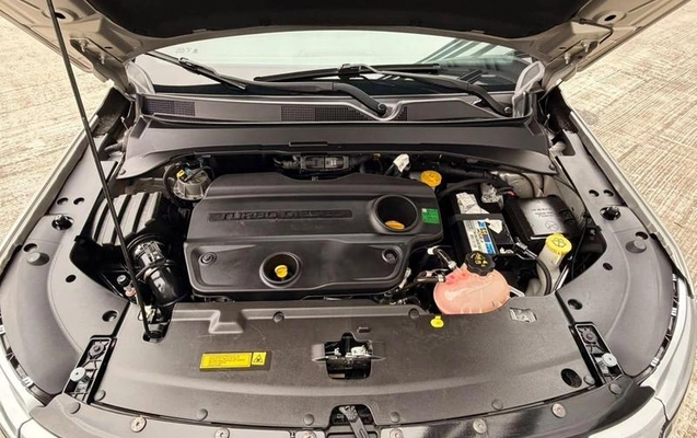 imagem-https://www.socarrao.com.br/sc-vehicle-images-prod/4096375/1790274365838-8491427_17_B_5b6df23905.jpeg