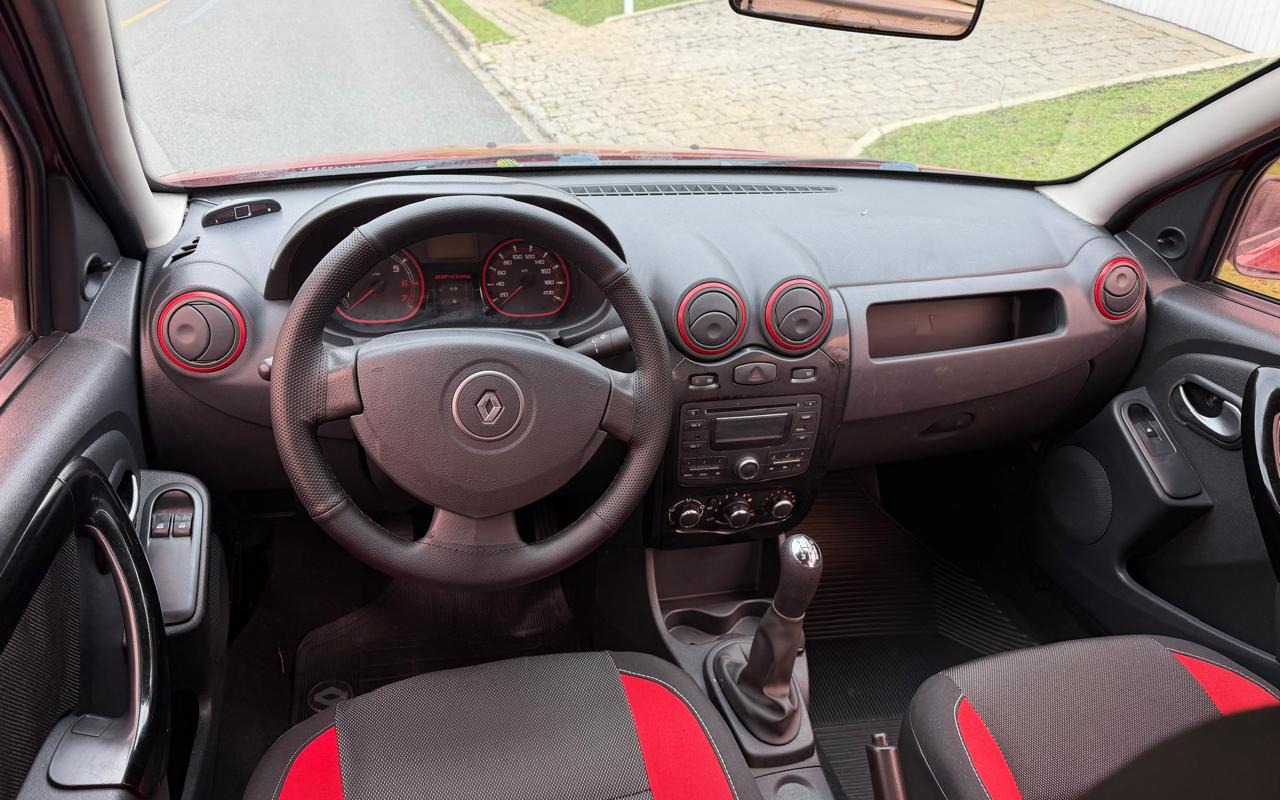imagem-https://www.socarrao.com.br/sc-vehicle-images-prod/4096417/1790274412793-MTAuanBlZw.jpeg