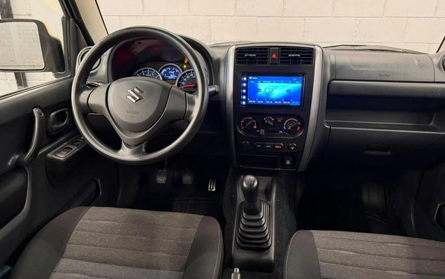 imagem-https://www.socarrao.com.br/sc-vehicle-images-prod/4096484/1790274560032-8449898_13_B_19802a260d.jpeg