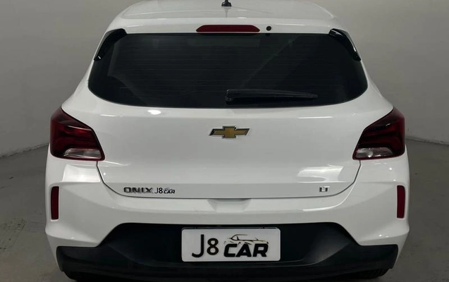 imagem-https://www.socarrao.com.br/sc-vehicle-images-prod/4096491/1790357117098-8510261_2_B_be17329dec.jpeg