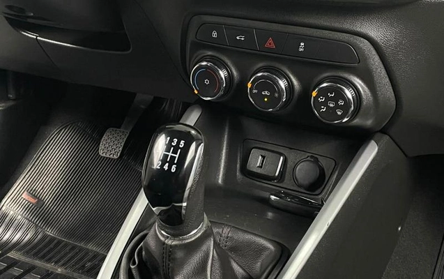 imagem-https://www.socarrao.com.br/sc-vehicle-images-prod/4096491/1790357117124-8510261_10_B_d4fc28c6e3.jpeg