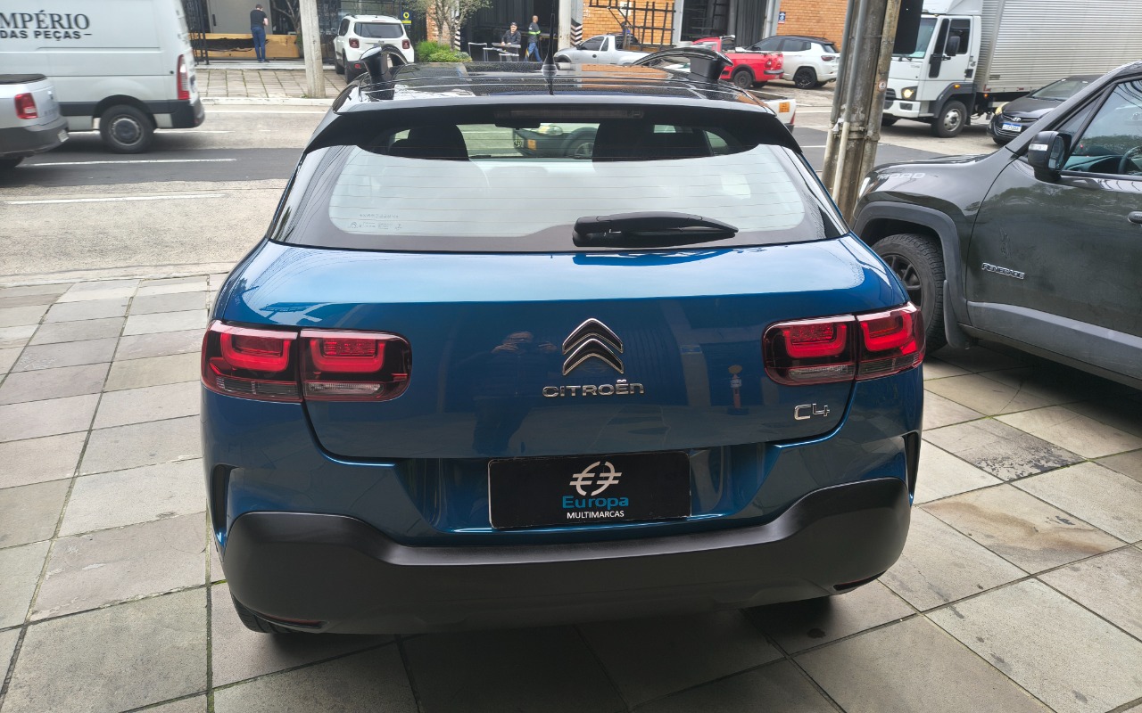 imagem-https://www.socarrao.com.br/sc-vehicle-images-prod/4096556/1790794412179-SU1HXzIwMjYwOTMwXzE1MDczNTY3MV9IRFIuanBn.jpg