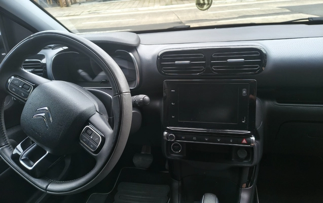 imagem-https://www.socarrao.com.br/sc-vehicle-images-prod/4096556/1790794413475-SU1HXzIwMjYwOTMwXzE1MTIwMTA5MV9IRFIuanBn.jpg