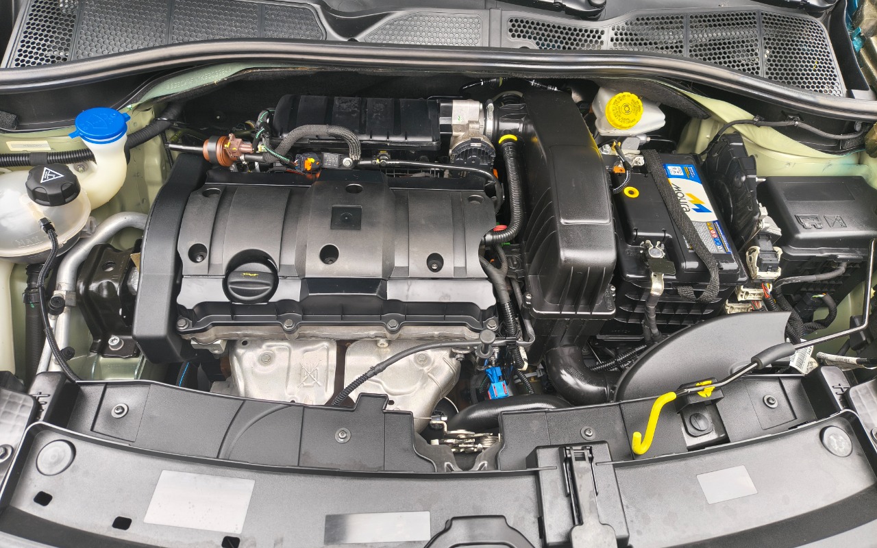 imagem-https://www.socarrao.com.br/sc-vehicle-images-prod/4096556/1790794413534-SU1HXzIwMjYwOTMwXzE1MTIxODMyN19IRFIuanBn.jpg