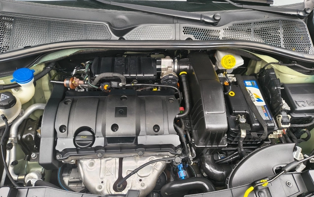 imagem-https://www.socarrao.com.br/sc-vehicle-images-prod/4096556/1790794413598-SU1HXzIwMjYwOTMwXzE1MTIyNDA2NF9IRFIuanBn.jpg