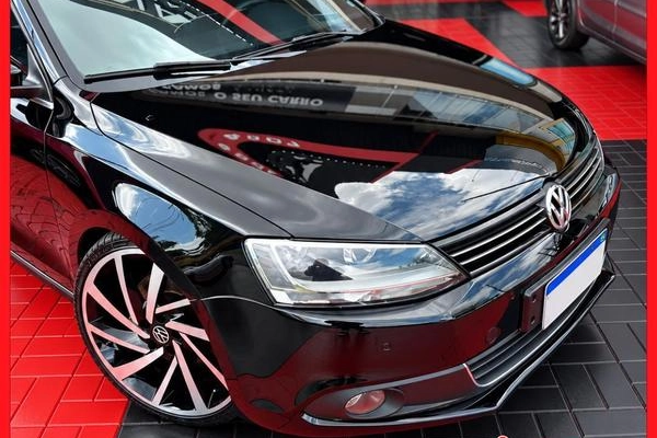 imagem-https://www.socarrao.com.br/sc-vehicle-images-prod/4096641/1790275109583-8451333_2_B_91606dc71a.jpg