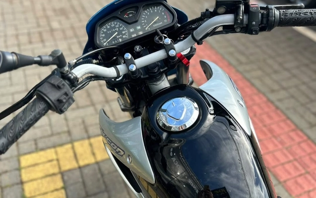 imagem-https://www.socarrao.com.br/sc-vehicle-images-prod/4096666/1790624515224-424cb7363c1c4140be8a27d7968c562f_1790275013720.jpg