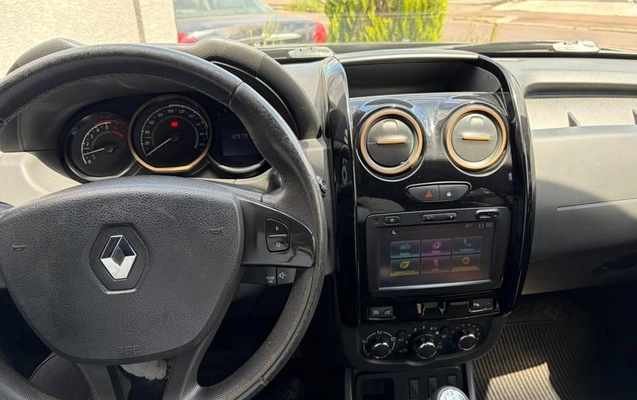 imagem-https://www.socarrao.com.br/sc-vehicle-images-prod/4096681/1790275146287-8490963_0_B_14b68c23af.jpeg
