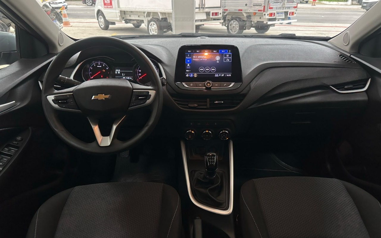 imagem-https://www.socarrao.com.br/sc-vehicle-images-prod/4096748/1790275339338-NjIuanBlZw.jpeg