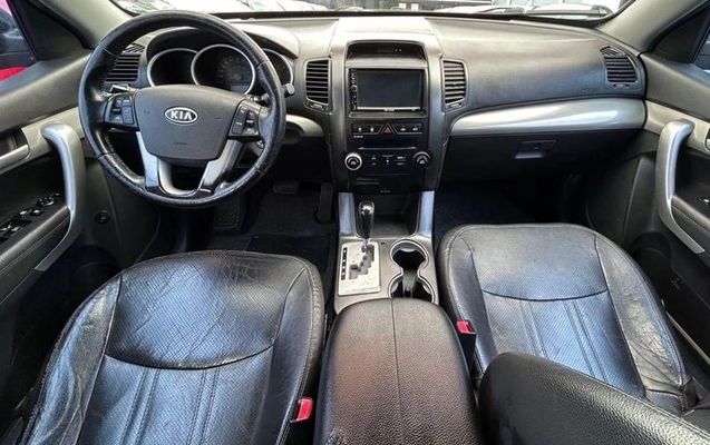 imagem-https://www.socarrao.com.br/sc-vehicle-images-prod/4096817/1790275346642-8504700_6_B_78f7865b53.jpeg