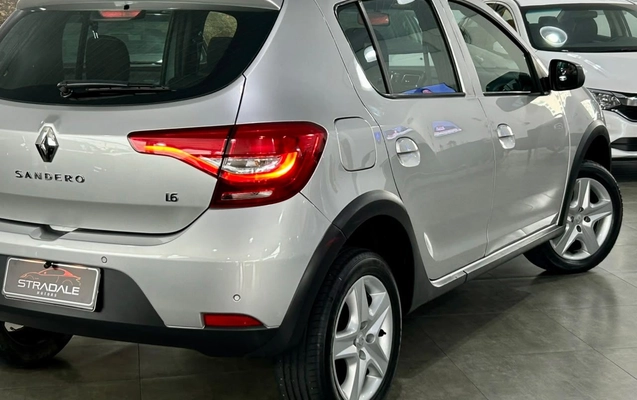 imagem-https://www.socarrao.com.br/sc-vehicle-images-prod/4096858/1790275416776-d055d3b42d3649c1bd3128dfb7ad726b_1790269586745.jpg