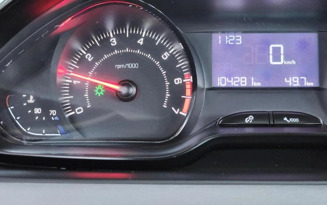 imagem-https://www.socarrao.com.br/sc-vehicle-images-prod/4096873/1790367941850-8485607_15_B_58e2e34c27.jpeg