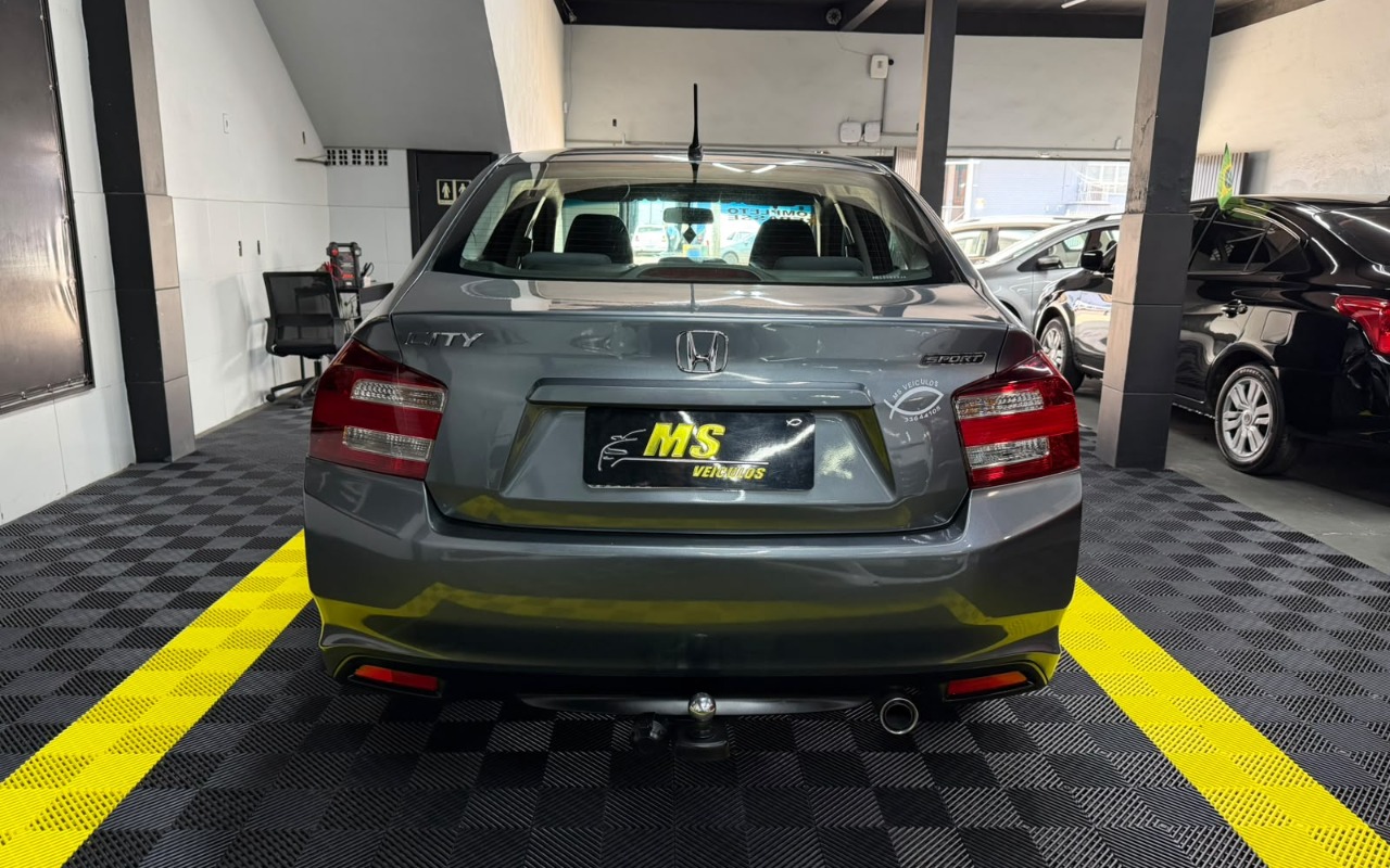 imagem-https://www.socarrao.com.br/sc-vehicle-images-prod/4096910/1790275565688-V2hhdHNBcHAgSW1hZ2UgMjAyNi0wOS0yNCBhdCAxNS4zOC4zOC5qcGVn.jpeg