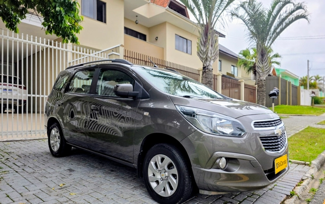 imagem-https://www.socarrao.com.br/sc-vehicle-images-prod/4096933/1790275790078-13fe73f8-d162-4e26-bef6-5073456a76b1.jpeg