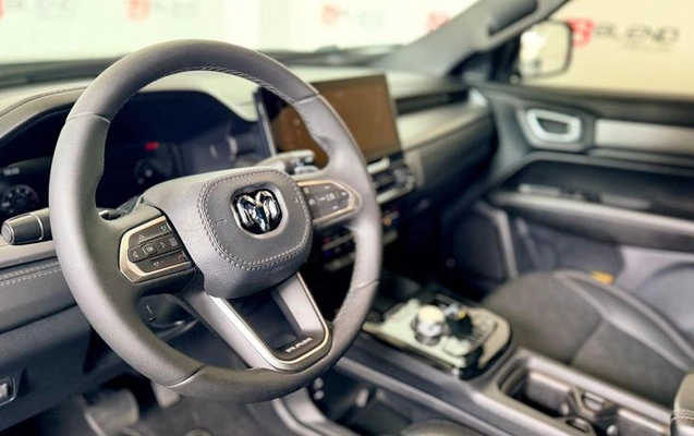 imagem-https://www.socarrao.com.br/sc-vehicle-images-prod/4096934/1790275810888-8510483_0_B_e28cb2be4a.jpeg