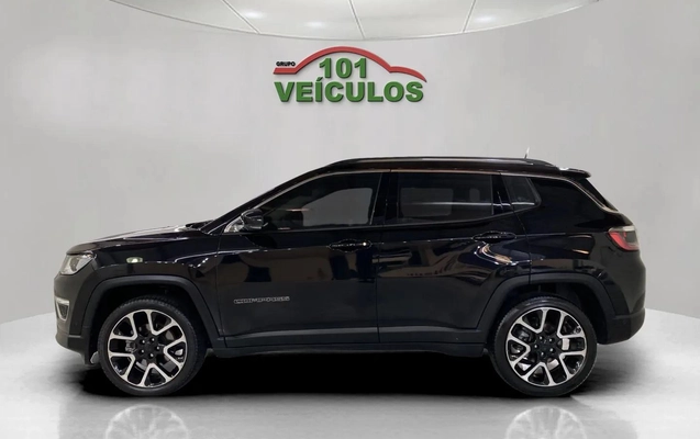 imagem-https://www.socarrao.com.br/sc-vehicle-images-prod/4097078/1790276139105-003_fd43b9b1b5408d73c93ebfffdb747748.jpg