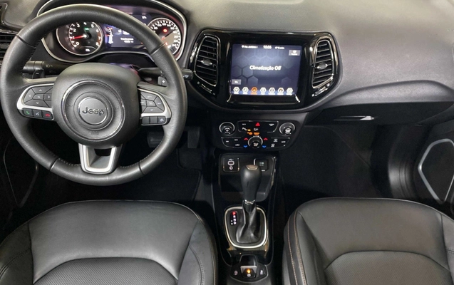 imagem-https://www.socarrao.com.br/sc-vehicle-images-prod/4097078/1790276139120-003_a105bd3117fad3e88086401925a2aeaa.jpg