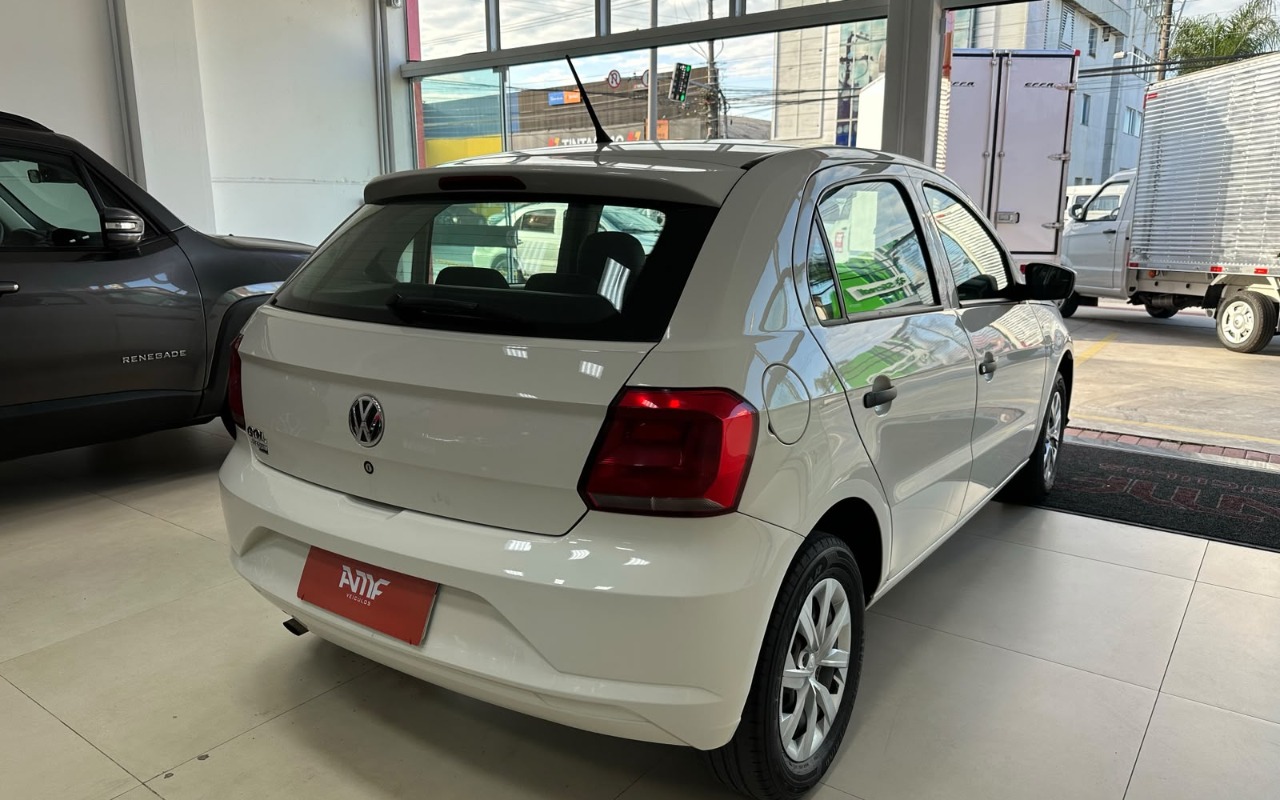 imagem-https://www.socarrao.com.br/sc-vehicle-images-prod/4097164/1790276375269-cmVheS5qcGVn.jpeg