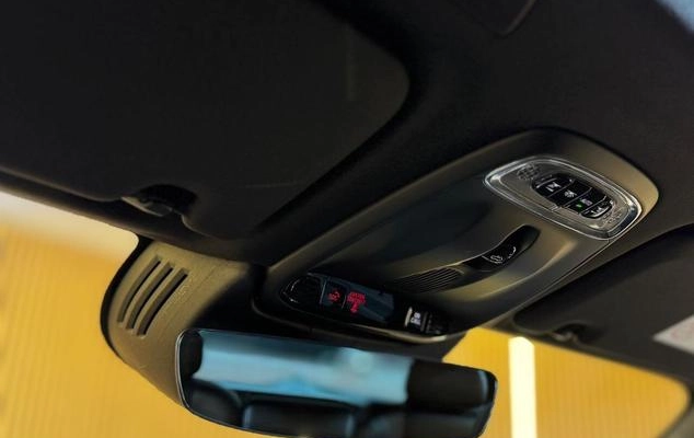 imagem-https://www.socarrao.com.br/sc-vehicle-images-prod/4097182/1790276361114-8086340_16_B_3832f83b42.jpeg