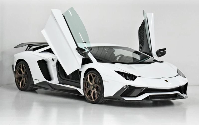 imagem-https://www.socarrao.com.br/sc-vehicle-images-prod/4097193/1790348515739-7827092_15_B_18fe74dfa9.jpg