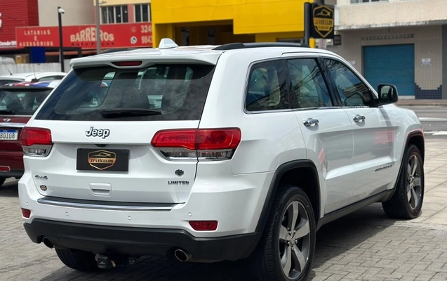 imagem-https://www.socarrao.com.br/sc-vehicle-images-prod/4097225/1790276412233-gb-70ab434.jpeg