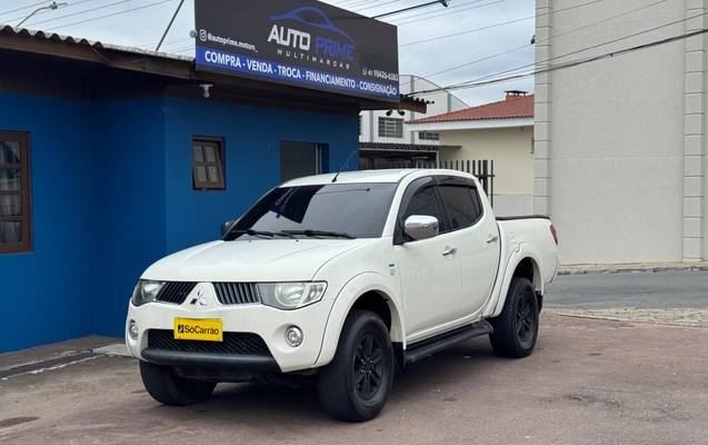 imagem-https://www.socarrao.com.br/sc-vehicle-images-prod/4097231/1790276422935-SU1HXzYyNTkuanBlZw.jpeg