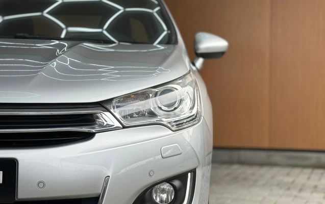 imagem-https://www.socarrao.com.br/sc-vehicle-images-prod/4097233/1790276422079-003_1b1303a9a1f2230d514549d5dfcaebc5.jpg
