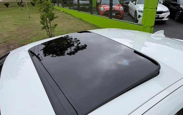 imagem-https://www.socarrao.com.br/sc-vehicle-images-prod/4097271/1790276558363-NGIwNmJlZGQtYjlhNy00NTFhLTg5ZDAtZTM1NTQyNzI1MjAyLmpwZWc.jpeg