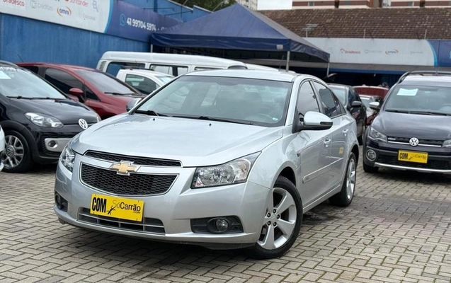 imagem-https://www.socarrao.com.br/sc-vehicle-images-prod/4097279/1790276705442-8488000_0_B_2d5c0a796e.jpeg