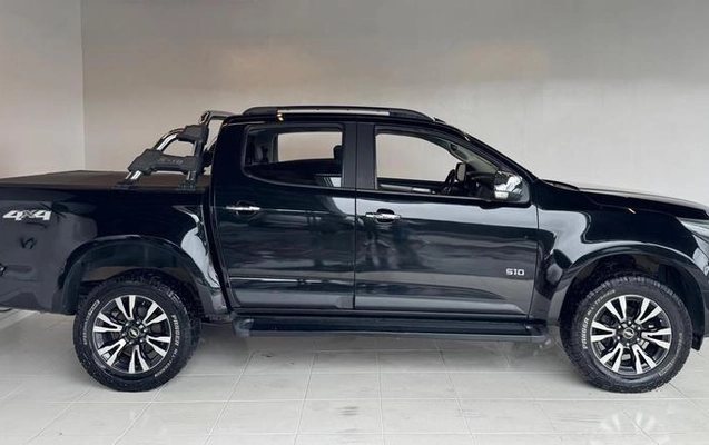imagem-https://www.socarrao.com.br/sc-vehicle-images-prod/4097282/1790276739936-8487300_3_B_7d3f745941.jpeg