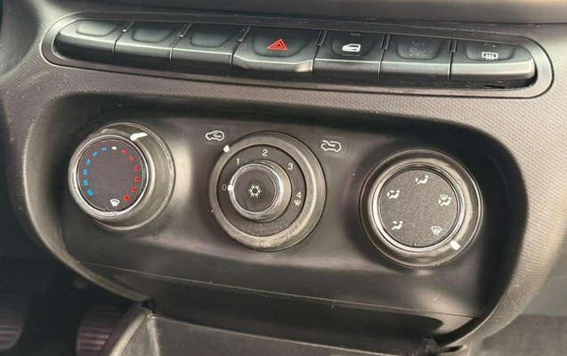 imagem-https://www.socarrao.com.br/sc-vehicle-images-prod/4097283/1790367404553-8509831_2_B_58dd4ebf27.jpeg