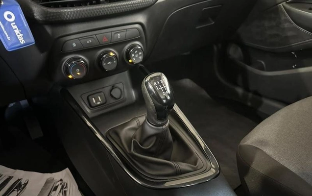 imagem-https://www.socarrao.com.br/sc-vehicle-images-prod/4097284/1790276757847-8501031_8_B_c79aac547f.jpeg