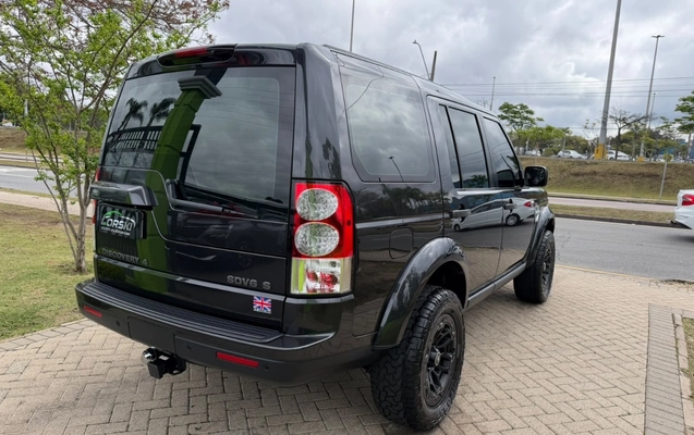 imagem-https://www.socarrao.com.br/sc-vehicle-images-prod/4097321/1790276871471-NTY0YTBkZWEtY2NhMy00ZGI1LTg3OGEtYWU1NjhjOWI4OGVjLmpwZWc.jpeg