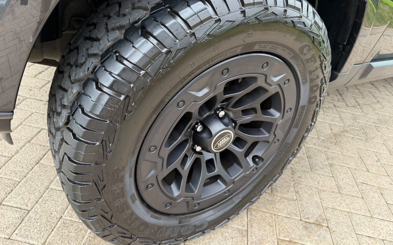 imagem-https://www.socarrao.com.br/sc-vehicle-images-prod/4097321/1790276872833-NDY0MWNiZTktNjZkOC00MDYzLTk4N2MtNWU2YmNkY2FmZGY5LmpwZWc.jpeg