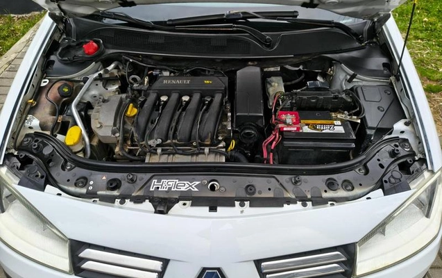 imagem-https://www.socarrao.com.br/sc-vehicle-images-prod/4097429/1792181978998-8295408_4_B_ed93a0bfba.jpeg