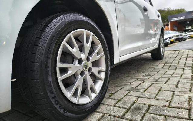 imagem-https://www.socarrao.com.br/sc-vehicle-images-prod/4097433/1790277023525-8404432_10_B_56ccdcb9a2.jpeg