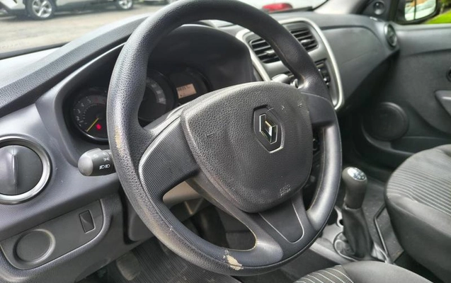 imagem-https://www.socarrao.com.br/sc-vehicle-images-prod/4097433/1790277023531-8404432_13_B_5e4ca76696.jpeg