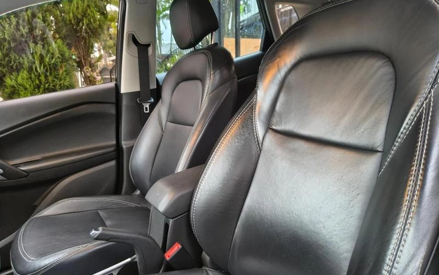 imagem-https://www.socarrao.com.br/sc-vehicle-images-prod/4097434/1790277025040-8488289_15_B_6dcea350fd.jpeg