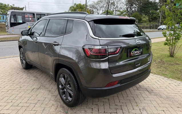 imagem-https://www.socarrao.com.br/sc-vehicle-images-prod/4097463/1790277089092-ODM0Mzc5ODYtNWJhYi00MGE0LTk5OGQtZWMyN2FmNjkyODk3LmpwZWc.jpeg