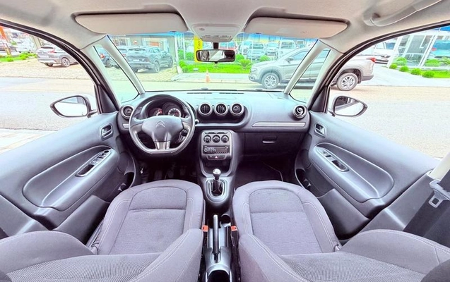 imagem-https://www.socarrao.com.br/sc-vehicle-images-prod/4097497/1790368578320-8467575_4_B_be42a5cdbd.jpeg