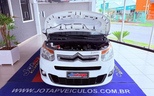 imagem-https://www.socarrao.com.br/sc-vehicle-images-prod/4097497/1790368578328-8467575_15_B_a0e6edf40e.jpeg