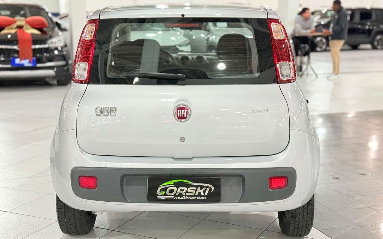 imagem-https://www.socarrao.com.br/sc-vehicle-images-prod/4097535/1790277238689-OTBkNDJjZWUtMzBkOS00OTFkLThhOGMtYTJhNzE1YWE4MGZmLmpwZWc.jpeg