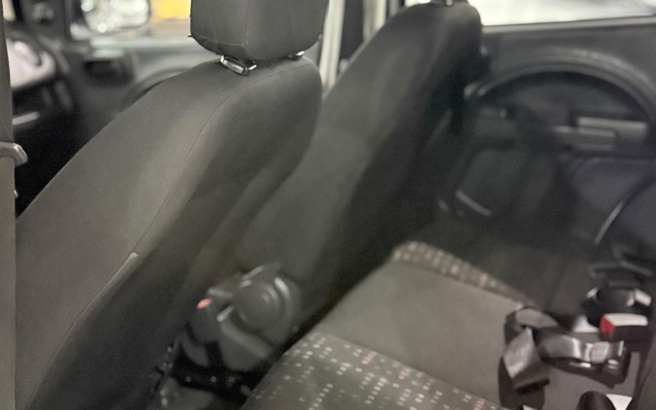 imagem-https://www.socarrao.com.br/sc-vehicle-images-prod/4097535/1790277238998-OGI4ZTFmMTktNzRmZS00ZDdjLTg4MmEtMTgxZThjMTBkZjVhLmpwZWc.jpeg
