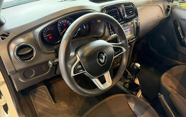 imagem-https://www.socarrao.com.br/sc-vehicle-images-prod/4097536/1790277251196-8510252_16_B_2be7d101c6.jpeg