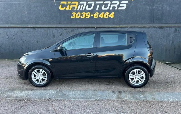 imagem-https://www.socarrao.com.br/sc-vehicle-images-prod/4097550/1790433355073-8504901_23_B_f85a43ce3b.jpeg