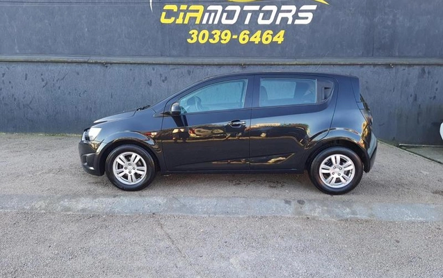 imagem-https://www.socarrao.com.br/sc-vehicle-images-prod/4097550/1790433355077-8504901_9_B_7e9cc4b87a.jpeg