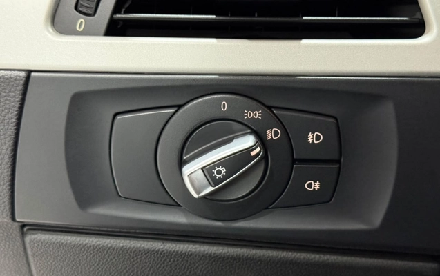 imagem-https://www.socarrao.com.br/sc-vehicle-images-prod/4097563/1790277302119-vehicle_image_1790277299_d708d9d7c6b9a3bad6c549d1b7a67d6d.jpeg