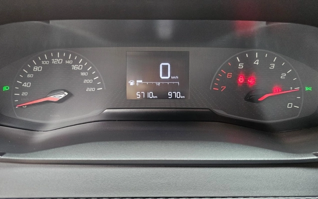 imagem-https://www.socarrao.com.br/sc-vehicle-images-prod/4097602/1790278962610-V2hhdHNBcHAgSW1hZ2UgMjAyNi0wOS0yNCBhdCAxNi4wNC4yNCAoMikuanBlZw.jpeg